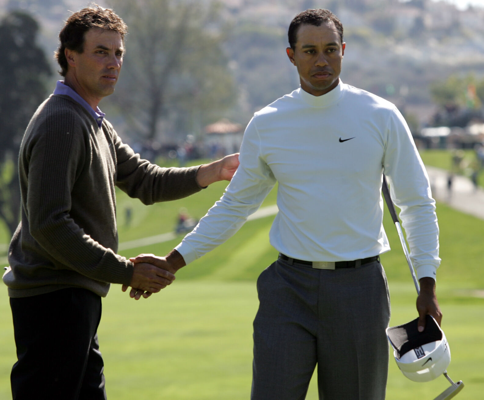 2006: Tigers Woods wins first nine holes to win first-round match at Match Play Championship